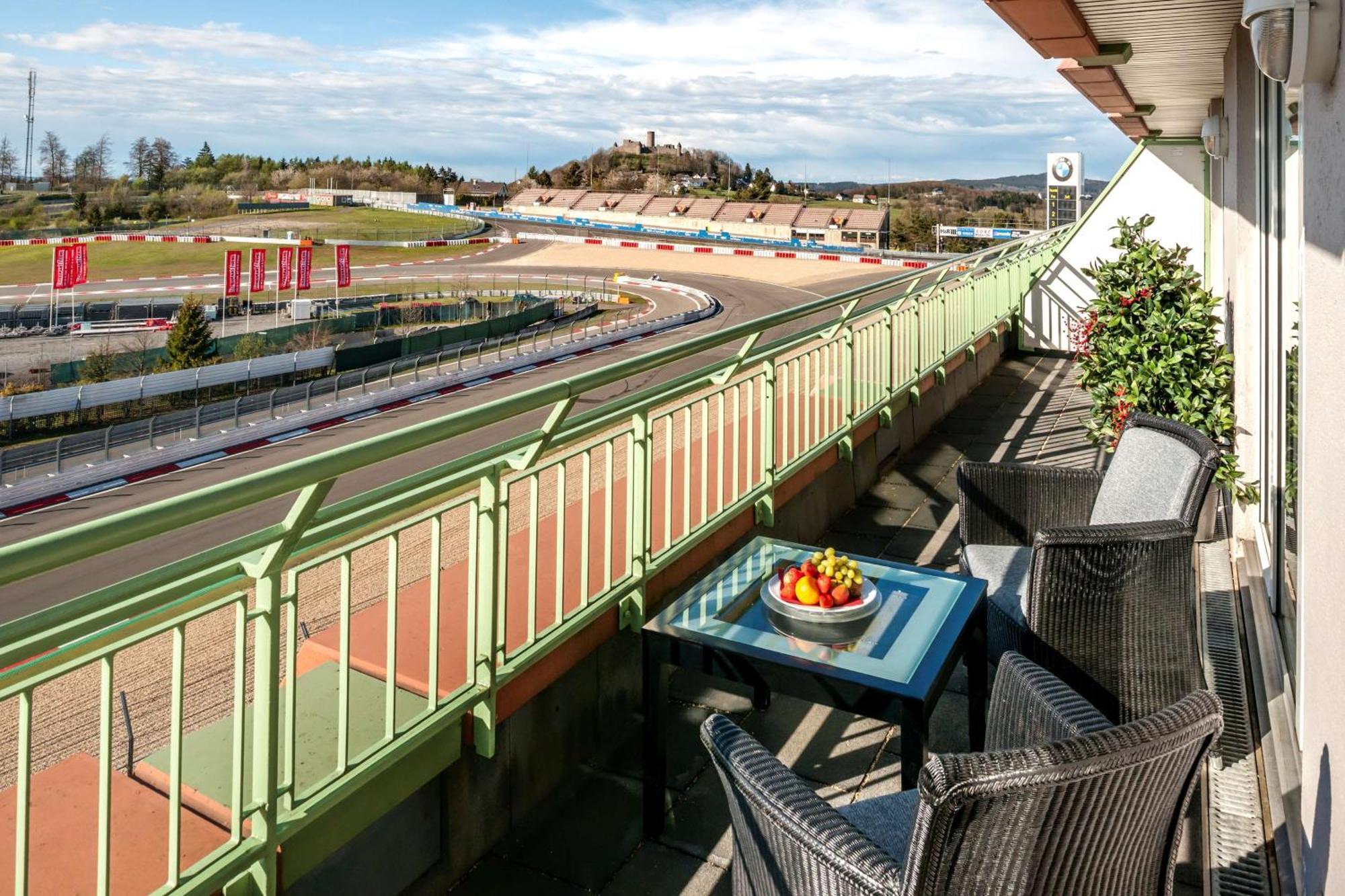Dorint Am Nuerburgring Hocheifel Hotel Exterior foto